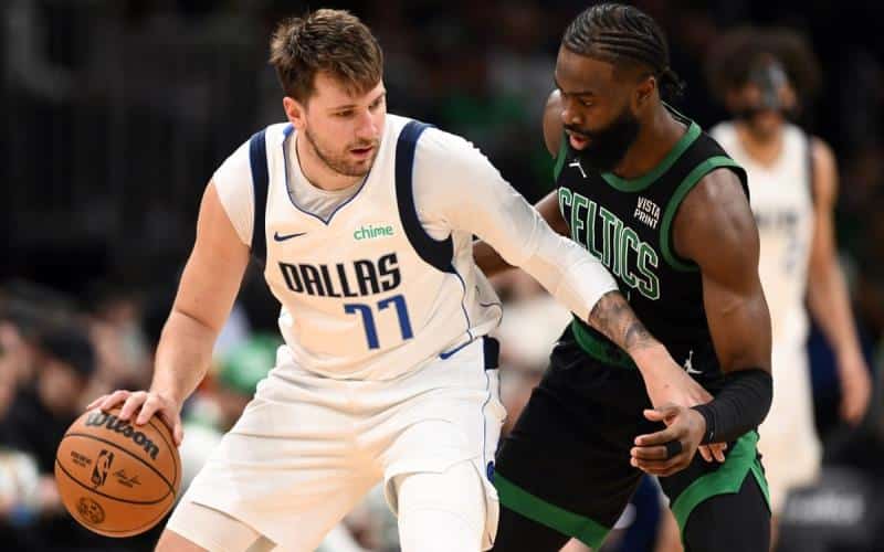 NBA Streaming The Battle Between Traditional Networks and Digital Platforms