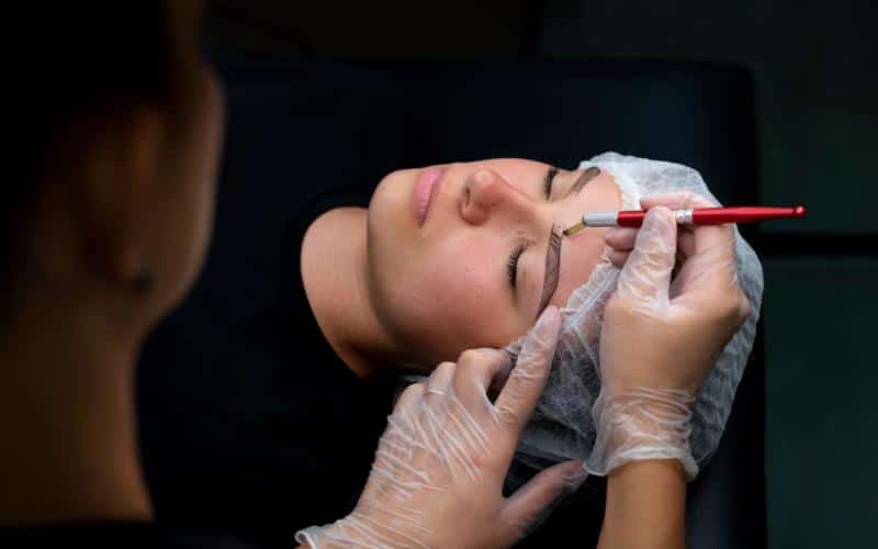 Is Turkey the Best Place for Eyebrow Implants