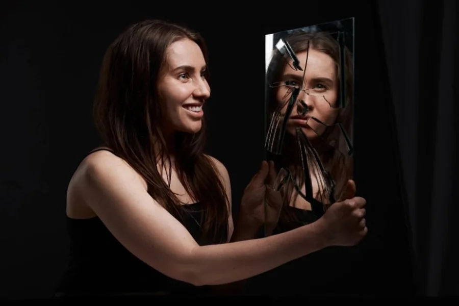 racing thoughts OCD vs bipolar