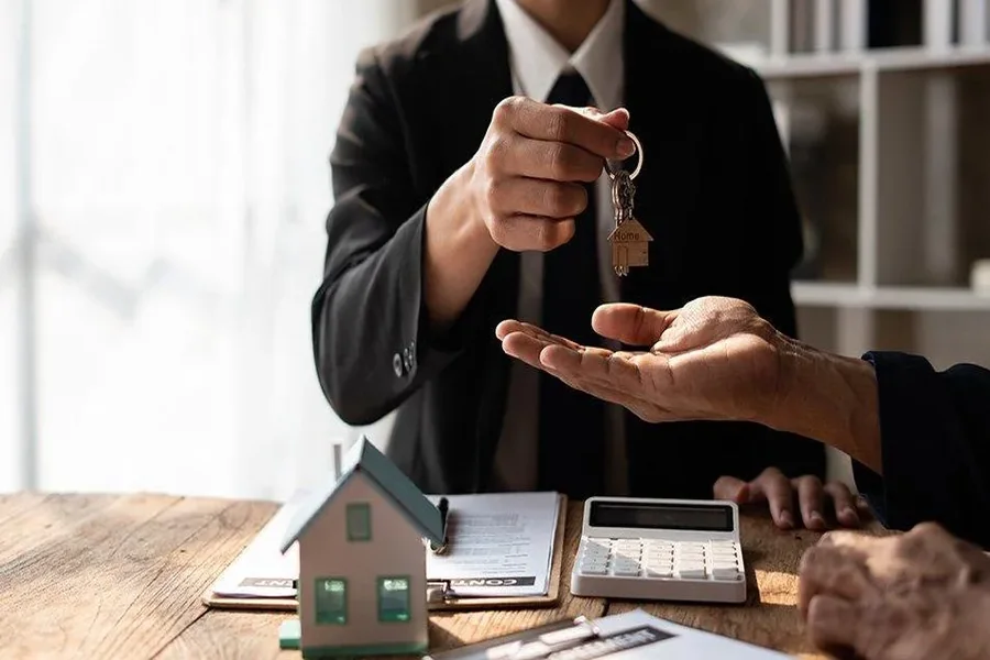 5 Myths About Selling